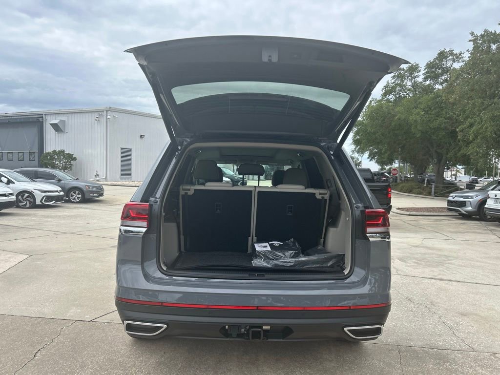 New 2026 Volkswagen Atlas SE FWD image 37