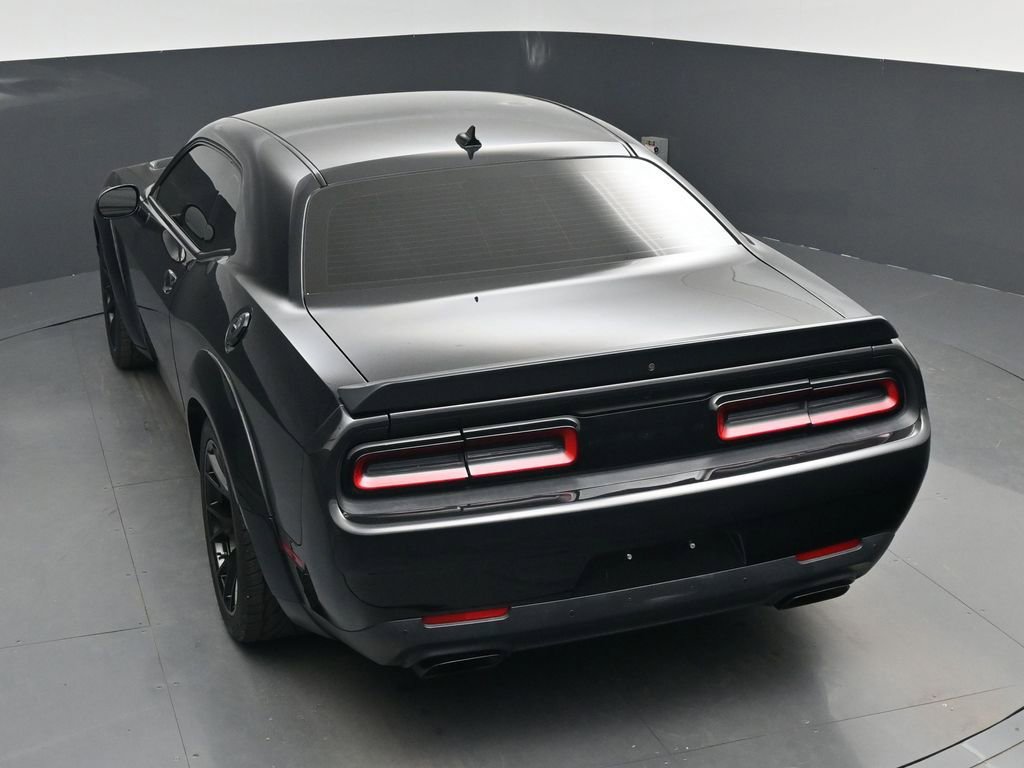 Used 2015 Dodge Challenger SRT Hellcat RWD image 23