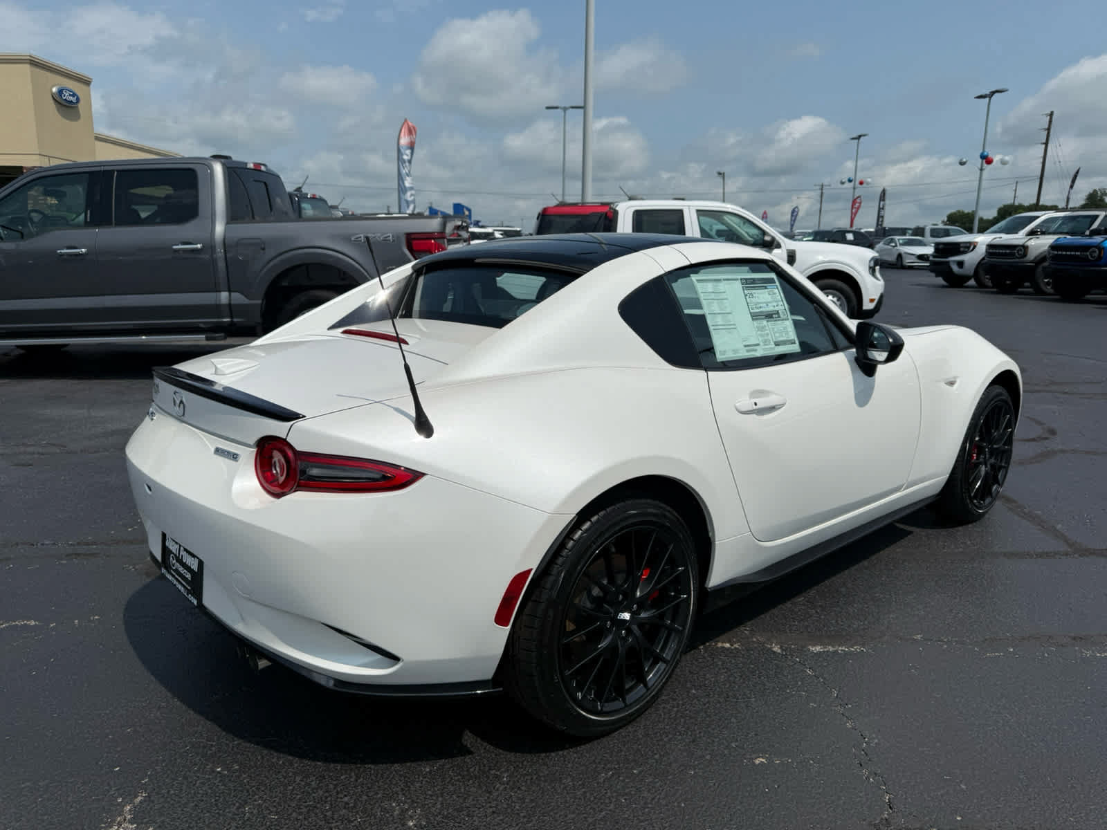 New 2026 MAZDA MX-5 Miata RF Club RWD image 16