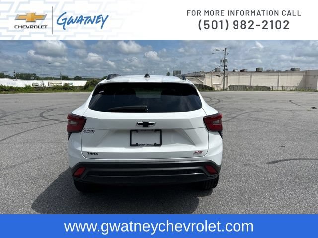 Used 2025 Chevrolet Trax RS w/ Driver Confidence Package FWD image 6