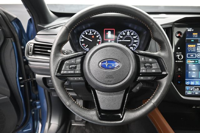 Used 2025 Subaru Forester Touring AWD/4WD image 32