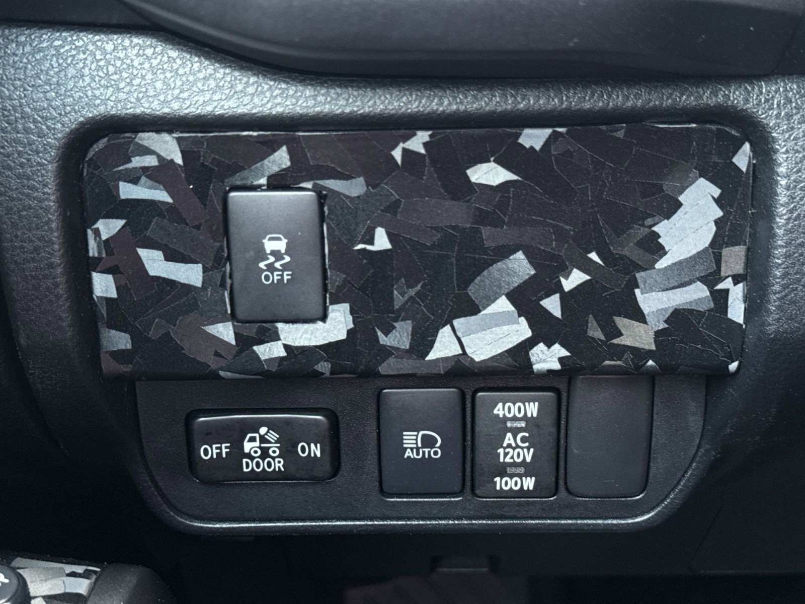 Used 2021 Toyota Tacoma TRD Off-Road image 21