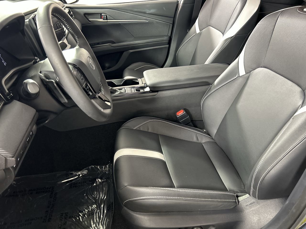 Used 2026 Toyota Camry SE w/ Convenience Package FWD image 21