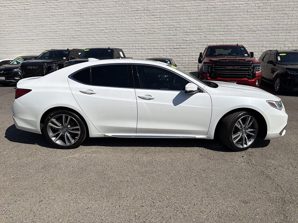 Used 2019 Acura TLX w/ Technology Package FWD image 4