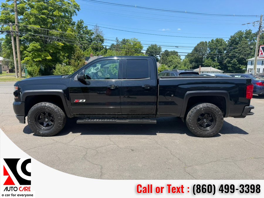 Used 2017 Chevrolet Silverado 1500 LT w/ Midnight Edition AWD/4WD image 4