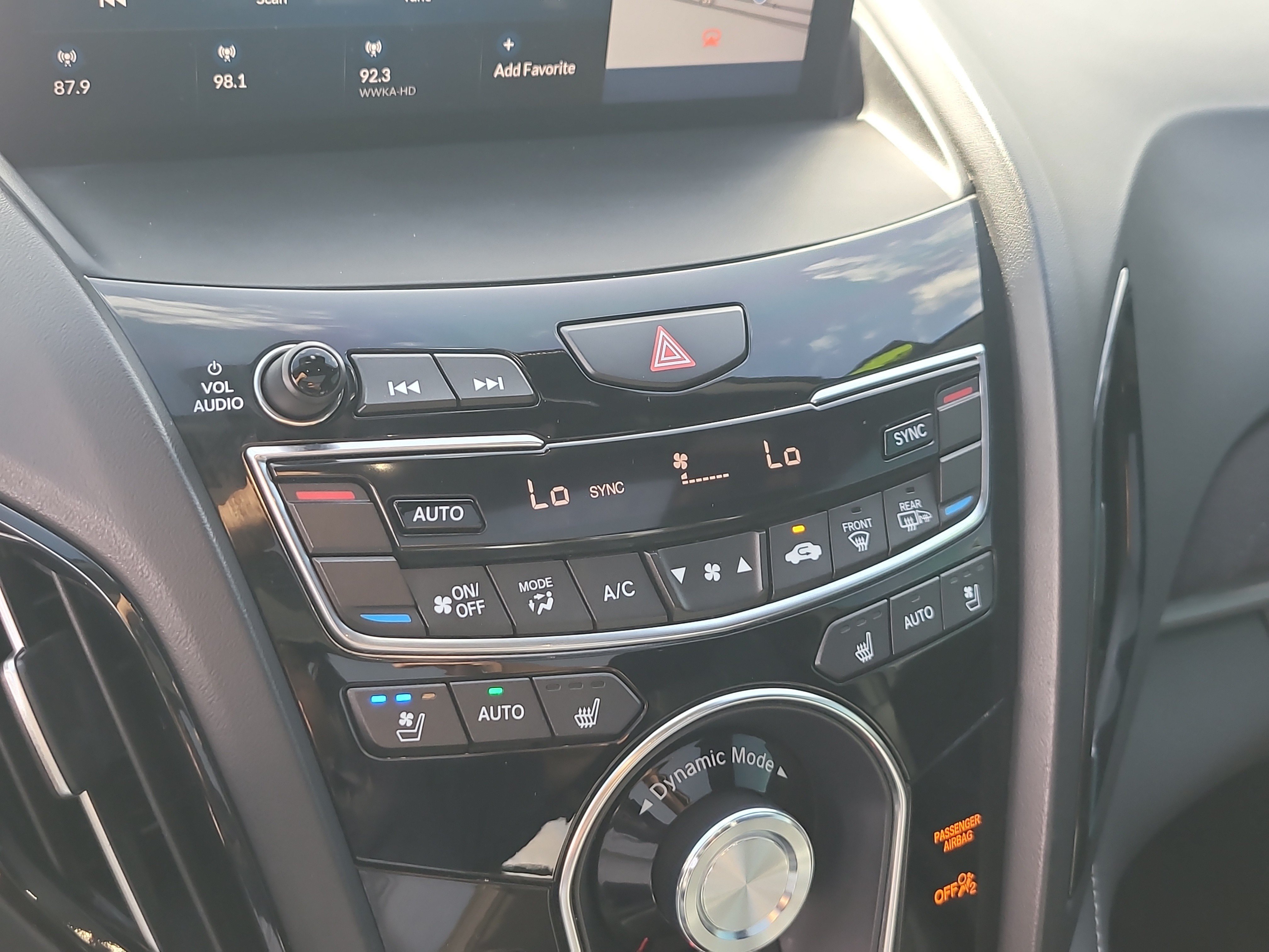 Used 2019 Acura RDX w/ Advance Package FWD image 24