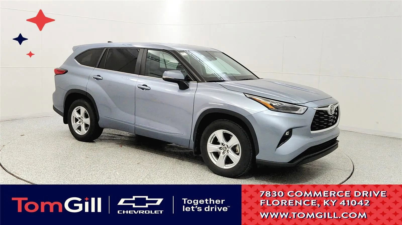 Used 2023 Toyota Highlander LE image 1