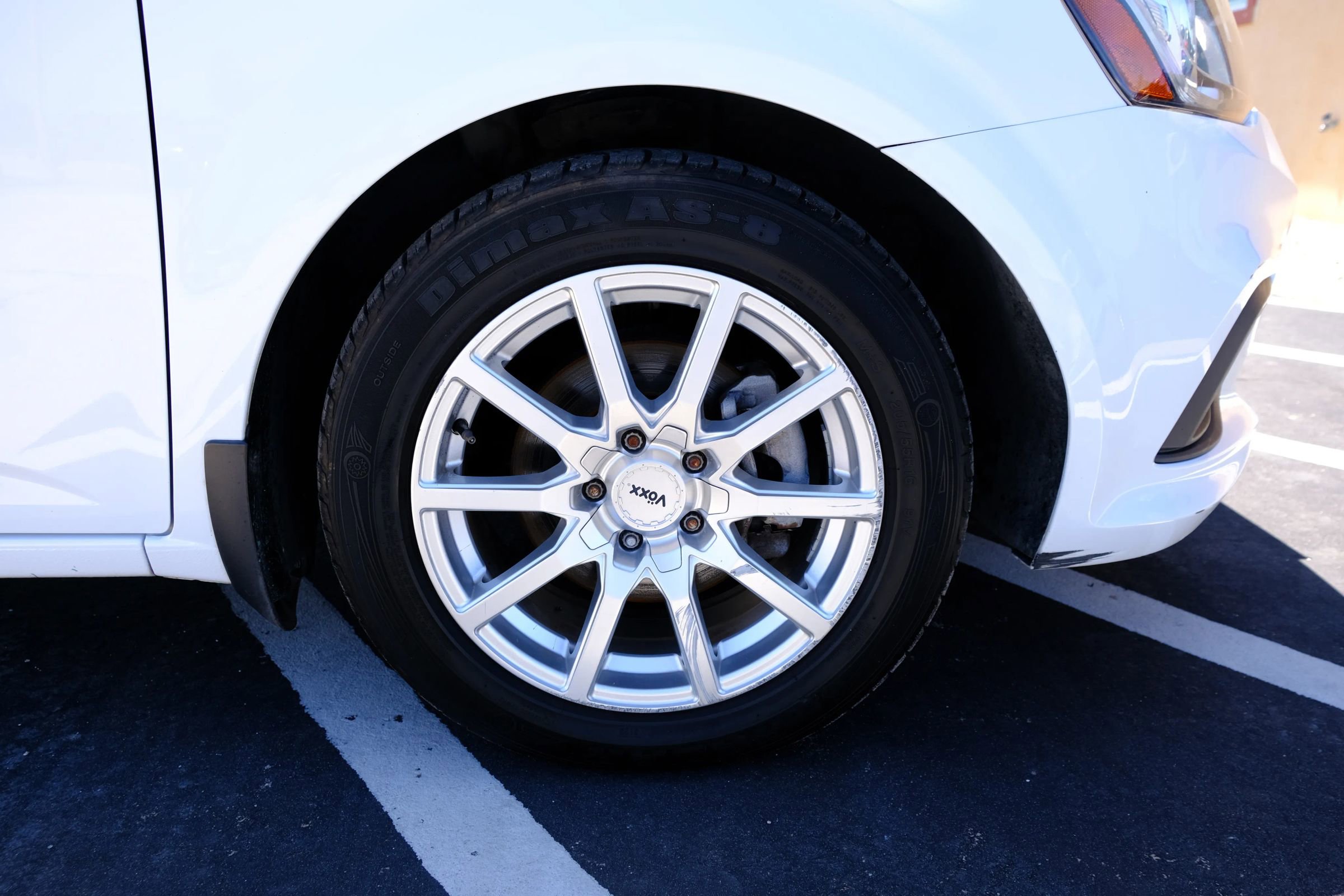 Used 2018 Chevrolet Sonic Premier w/ Driver Confidence Package FWD image 18