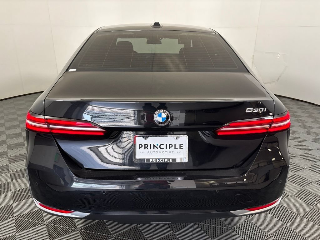 Certified 2026 BMW 530i w/ Premium Package RWD image 6