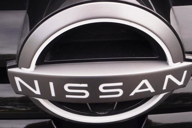 Used 2023 Nissan Armada SL w/ Captain's Chairs Package RWD image 45