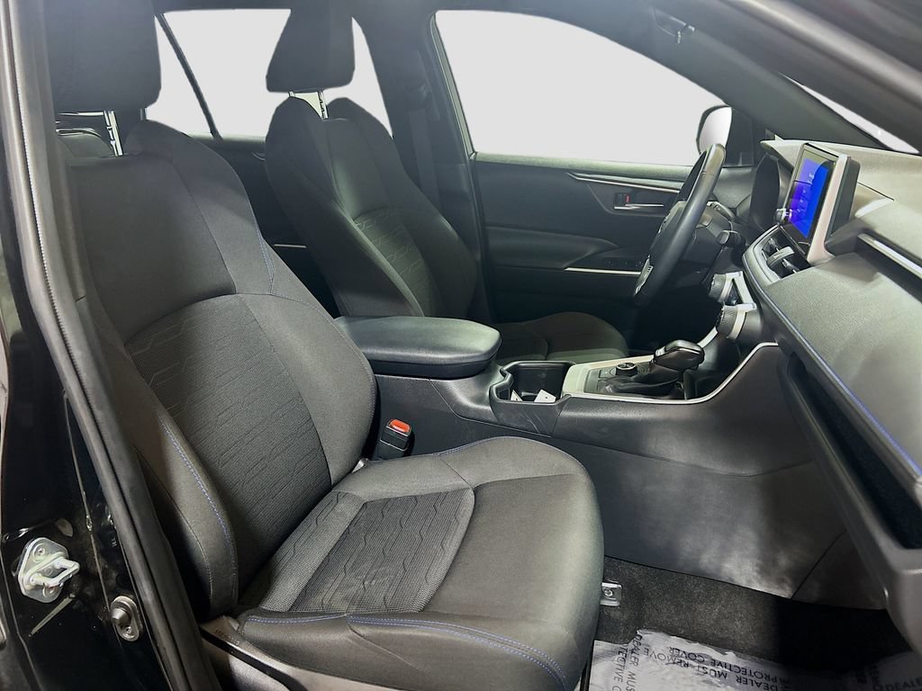Used 2023 Toyota RAV4 SE AWD/4WD image 24