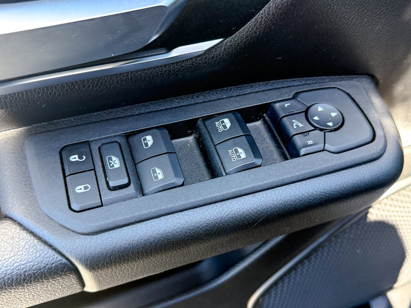 Used 2025 RAM 1500 Big Horn image 17