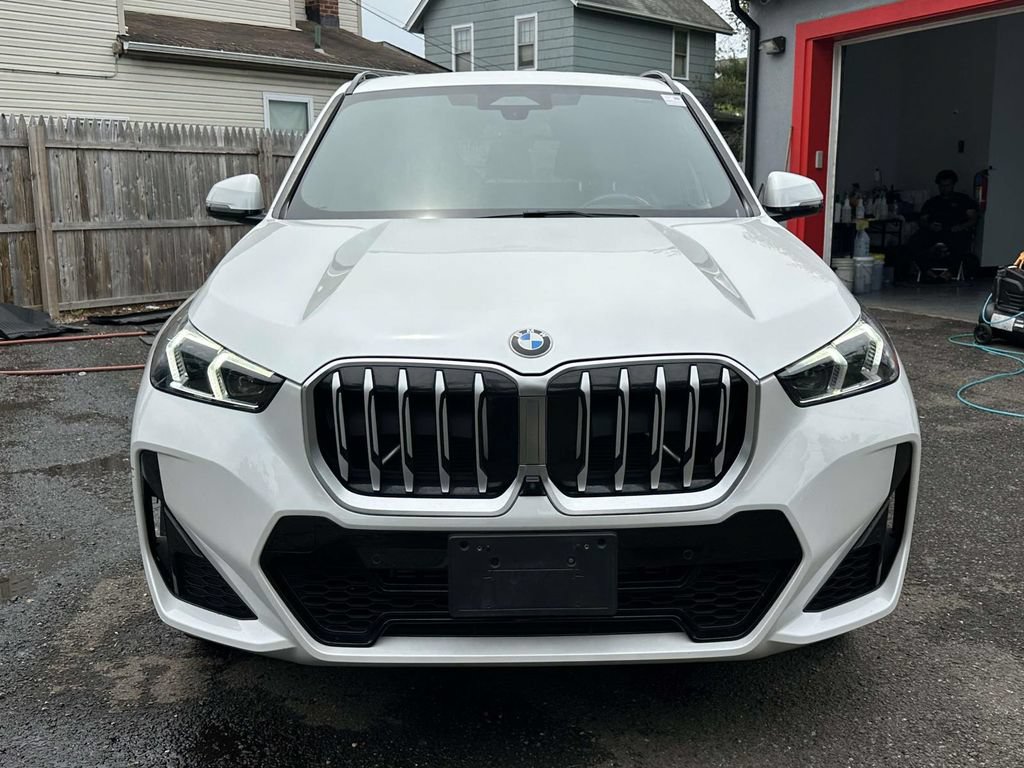 Used 2023 BMW X1 xDrive28i w/ Premium Package AWD/4WD image 8