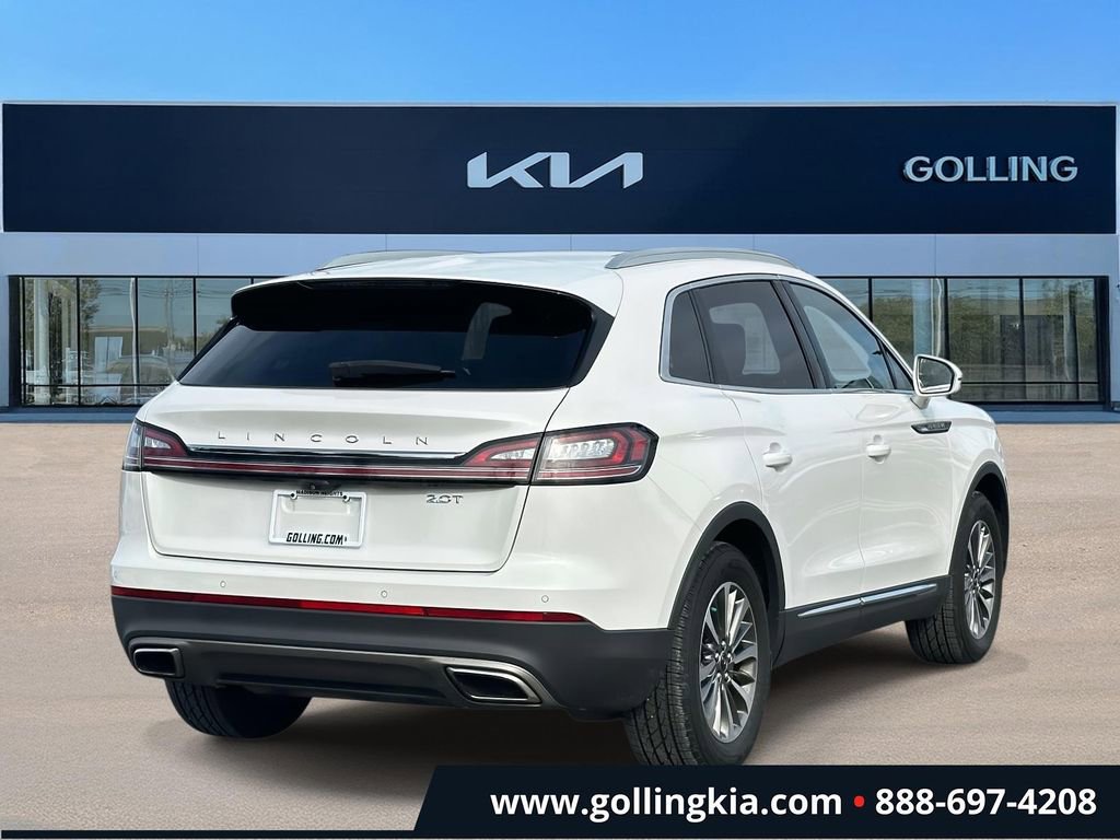 Used 2020 Lincoln Nautilus FWD w/ Equipment Group 101A image 3
