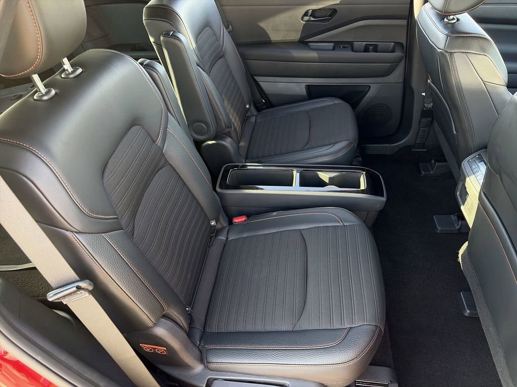Used 2024 Nissan Pathfinder Rock Creek AWD/4WD image 22