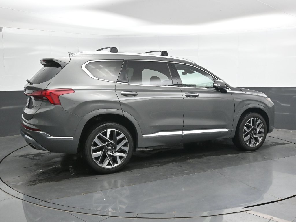Used 2023 Hyundai Santa Fe Calligraphy AWD/4WD image 2