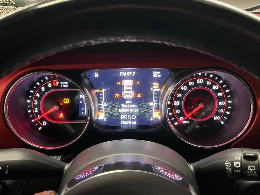 Used 2018 Jeep Wrangler Unlimited Rubicon w/ Dual Top Group image 21