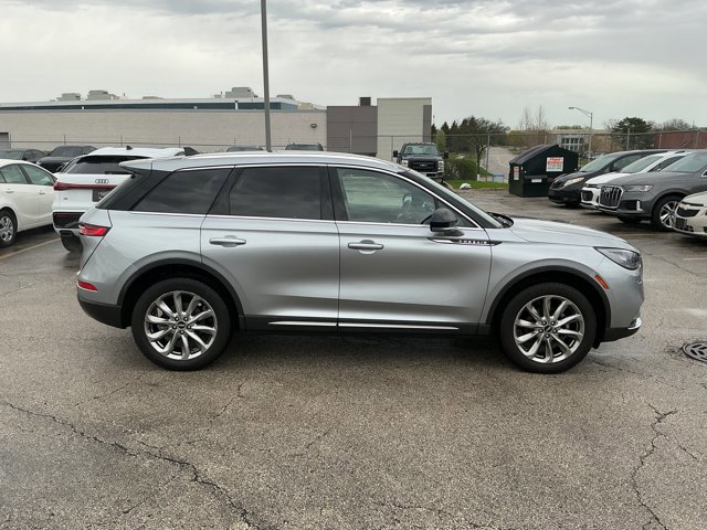 Used 2022 Lincoln Corsair AWD w/ Premium Package image 4