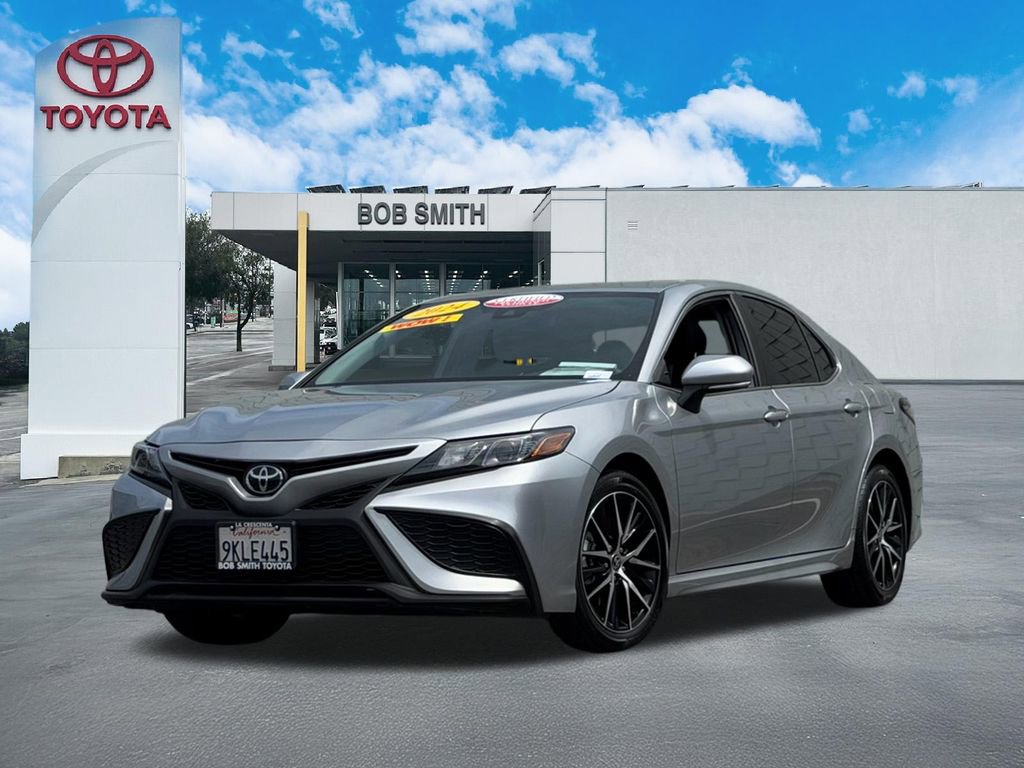 Certified 2024 Toyota Camry SE image 2
