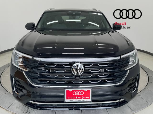Used 2026 Volkswagen Atlas Cross Sport SEL Premium R-Line AWD/4WD image 2