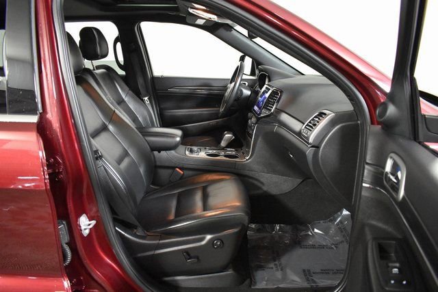 Used 2019 Jeep Grand Cherokee Limited AWD/4WD image 36
