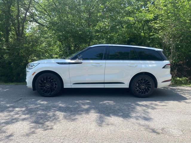 Used 2022 Lincoln Aviator Reserve w/ Equipment Group 201A AWD/4WD image 6