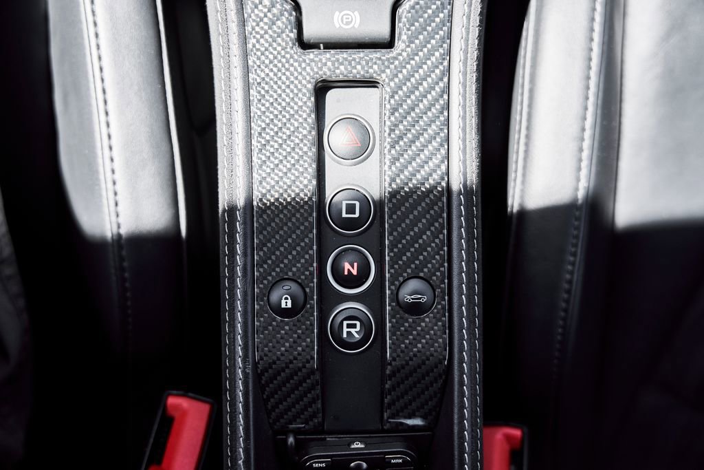 Used 2012 McLaren MP4-12C Coupe RWD image 56