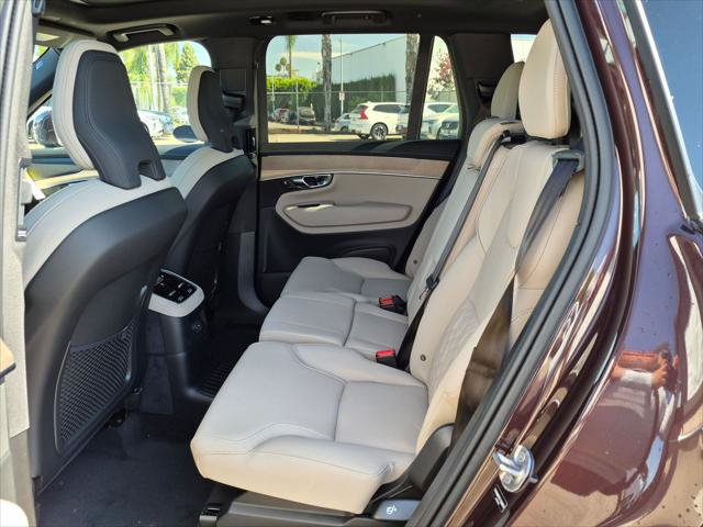 New 2026 Volvo XC90 T8 Plus w/ Protection Package AWD/4WD image 12