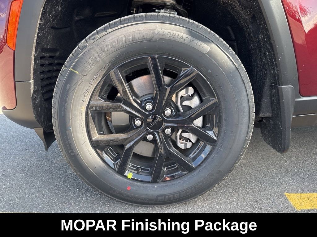 New 2026 Jeep Grand Cherokee L 4WD image 4