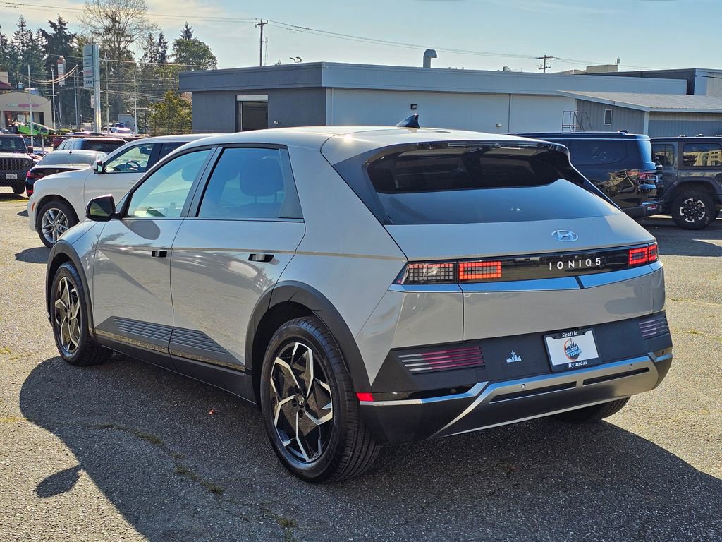 Used 2024 Hyundai Ioniq 5 SEL image 5