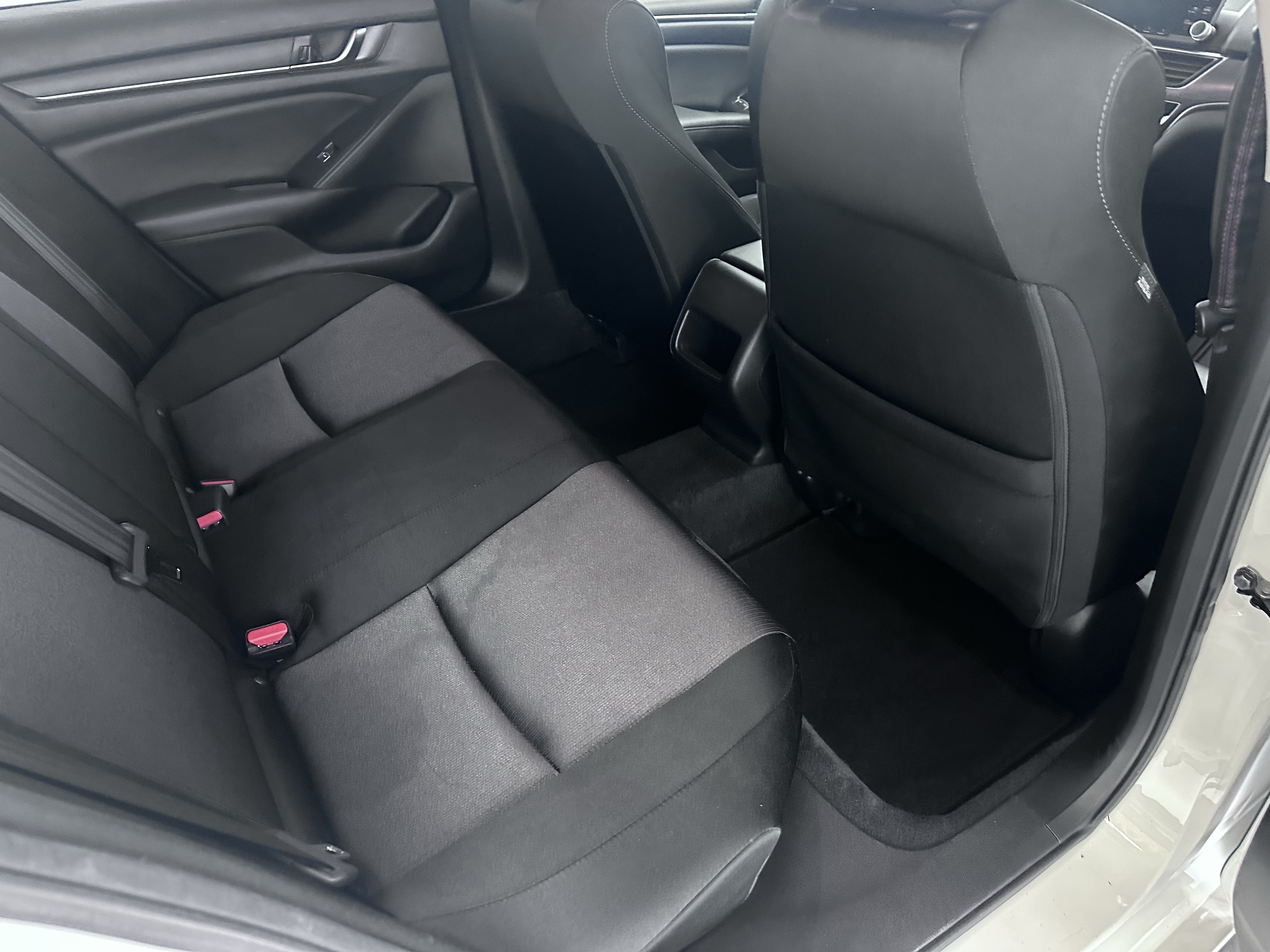 Used 2020 Honda Accord LX image 31