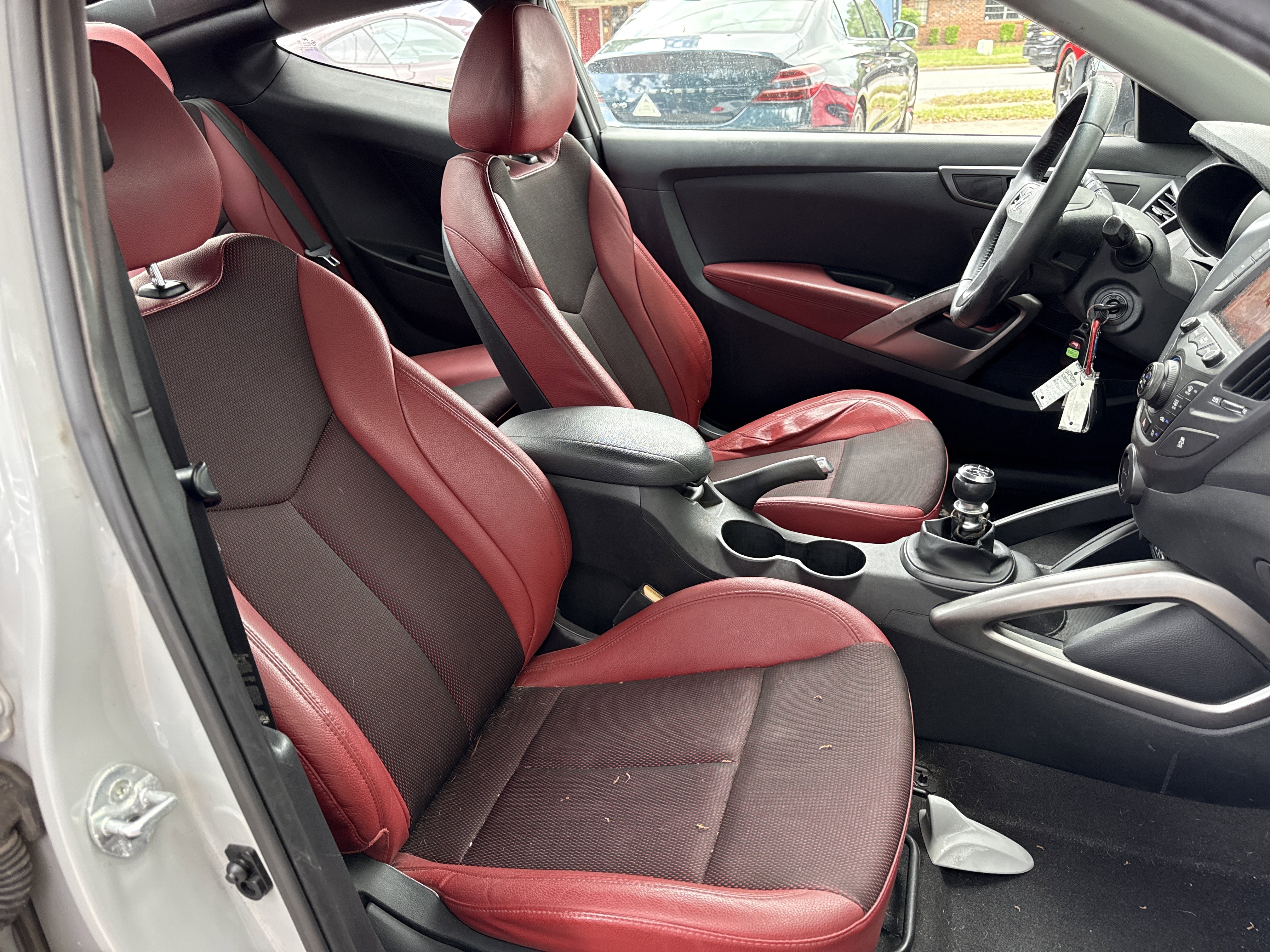 Used 2014 Hyundai Veloster Turbo R-Spec FWD image 18