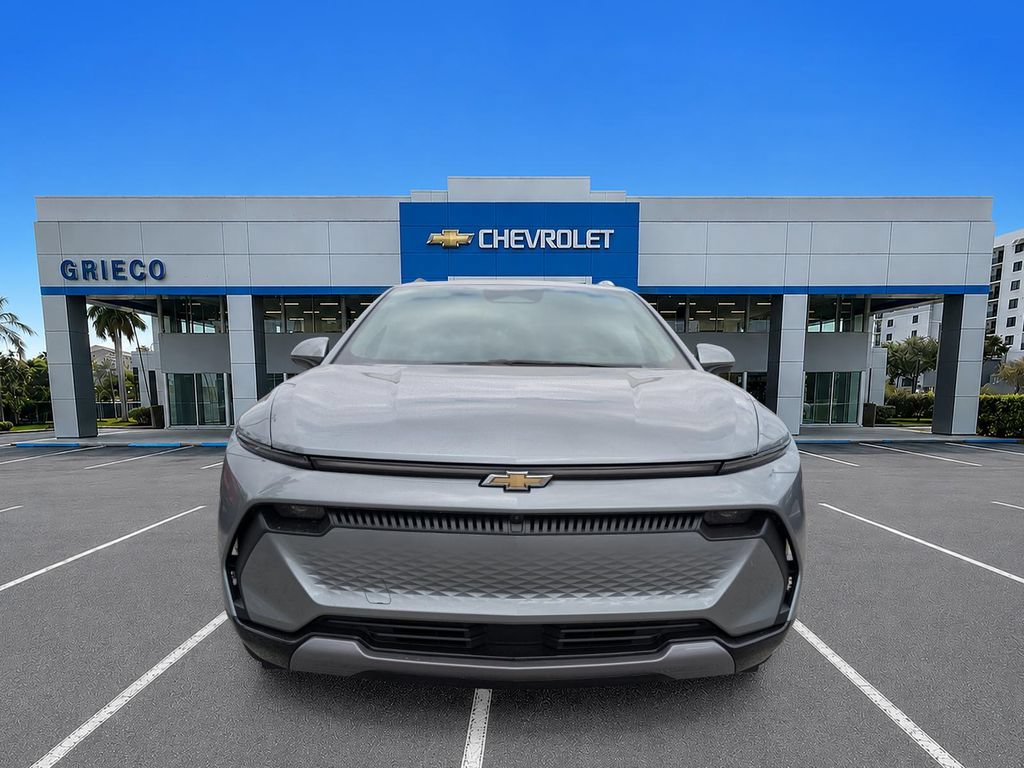 New 2026 Chevrolet Equinox EV LT w/ Convenience Package II FWD image 2