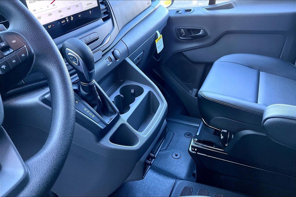 New 2026 Ford Transit 250 148 High Roof RWD image 8