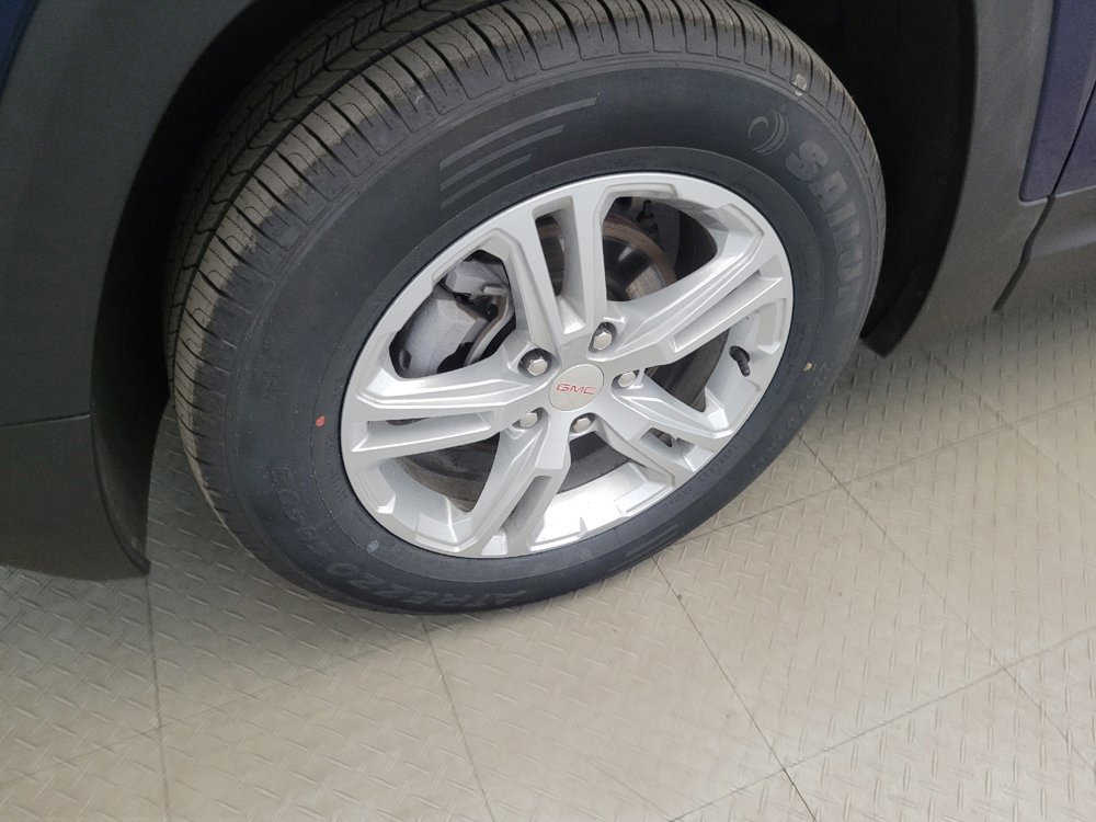 Used 2022 GMC Terrain SLE w/ Driver Convenience Package image 31