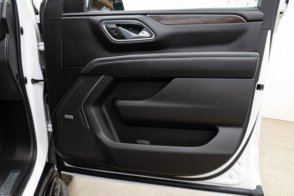 Used 2021 Chevrolet Tahoe LT AWD/4WD image 30