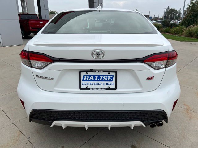 Used 2022 Toyota Corolla SE FWD image 6