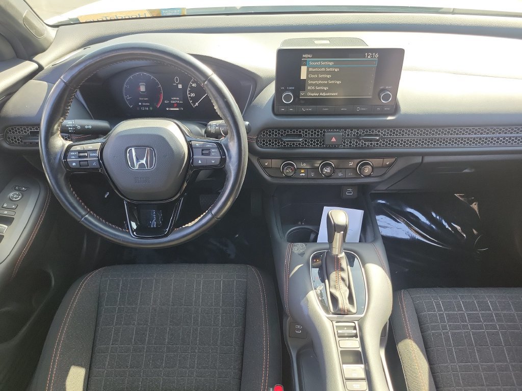 Certified 2025 Honda HR-V Sport image 11