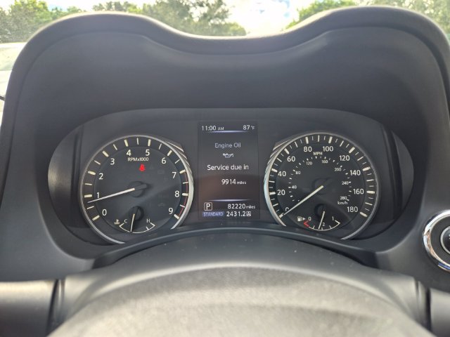 Used 2018 INFINITI Q50 Luxe w/ Essential Package (3.0T Luxe) AWD/4WD image 24