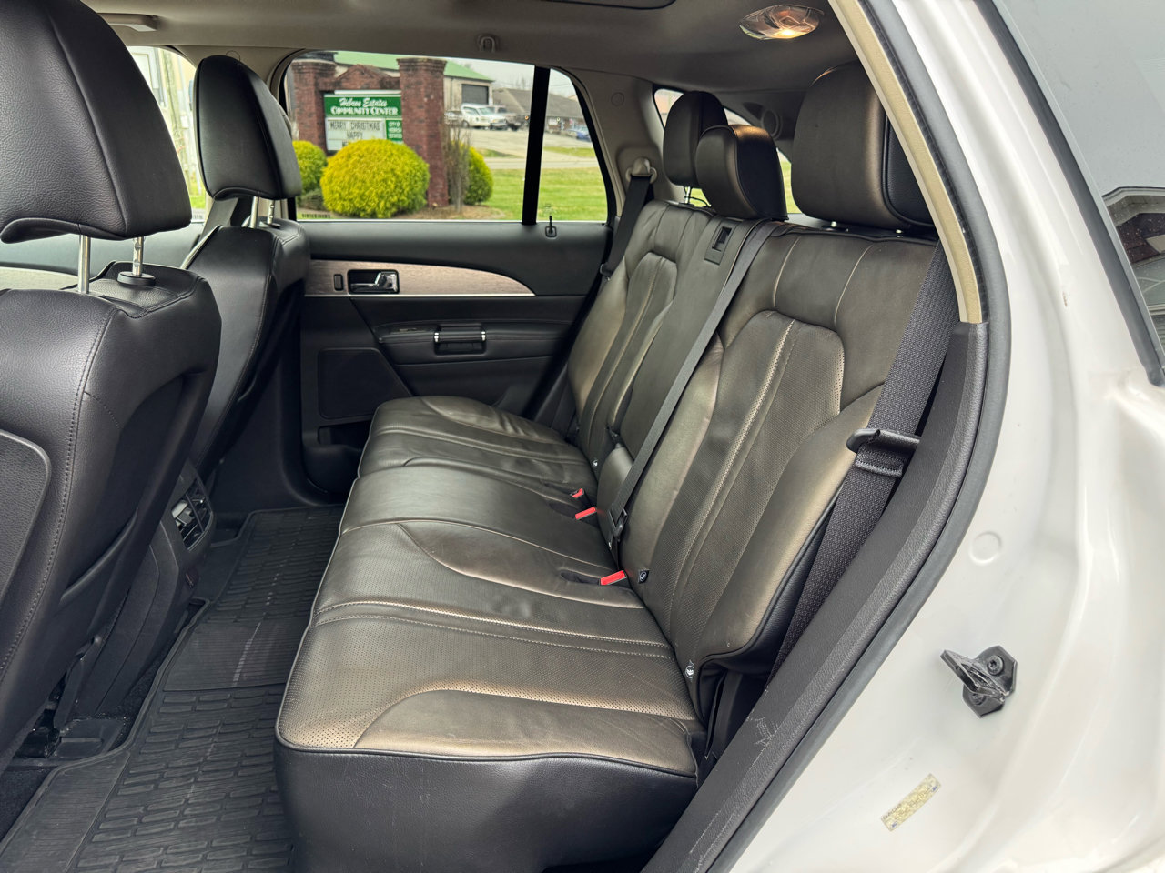 Used 2011 Lincoln MKX AWD w/ 102A Rapid Spec Order Code image 21