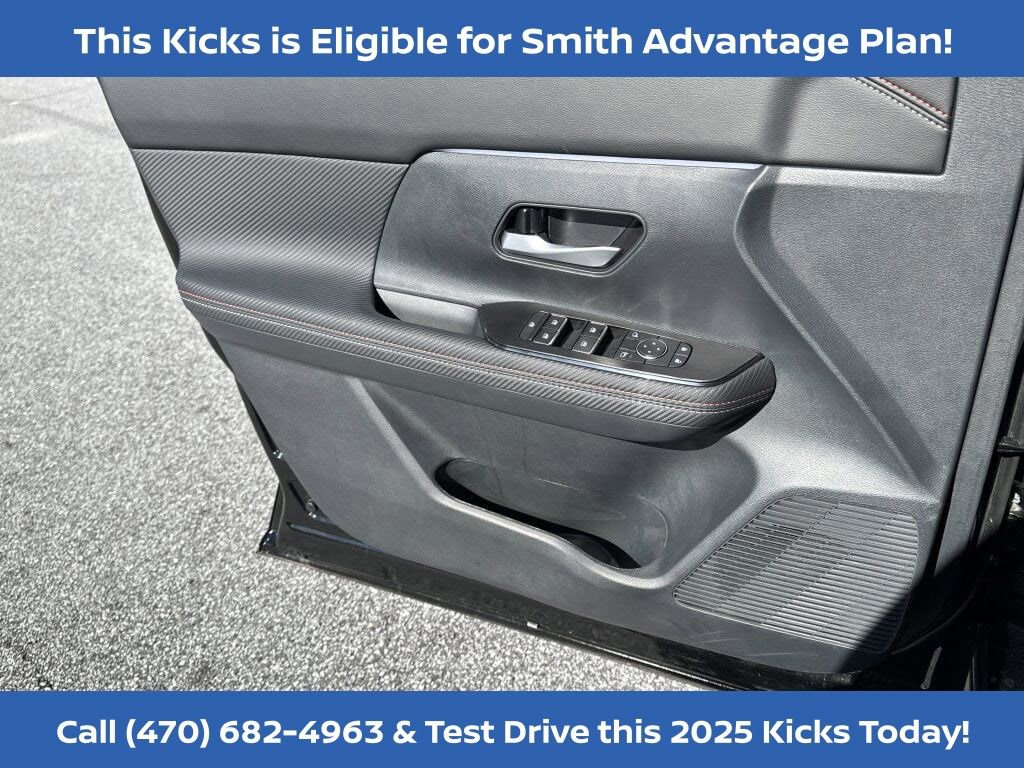 New 2025 Nissan Kicks SR image 15