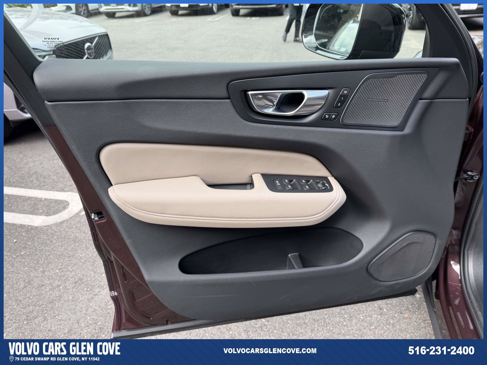 Used 2026 Volvo XC60 B5 Plus w/ Climate Package AWD/4WD image 12