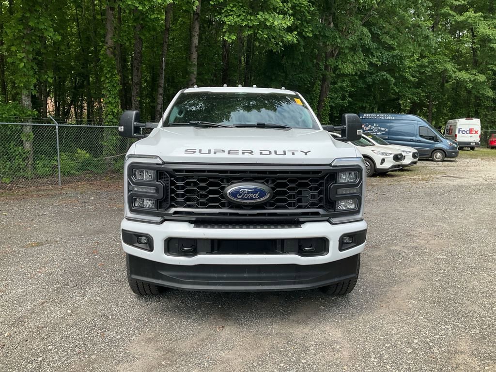 Used 2023 Ford F250 XL w/ STX Appearance Package AWD/4WD image 2