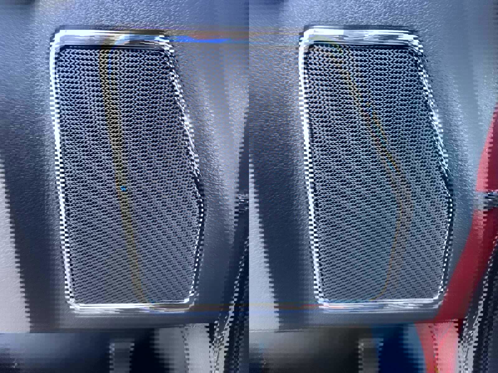 Used 2022 Ford F250 Lariat w/ Black Appearance Package image 25