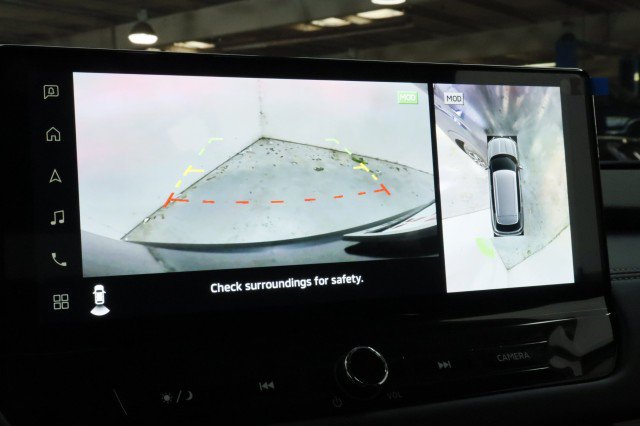 New 2026 Mitsubishi Outlander FWD image 13