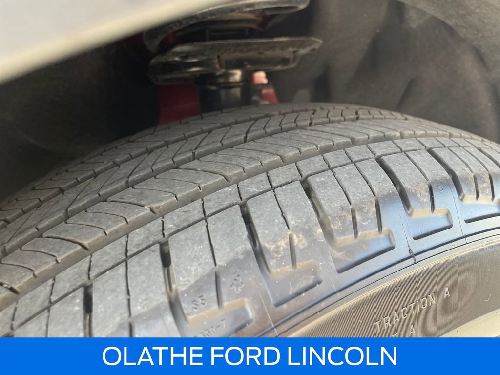 Used 2022 Ford Escape SEL image 30