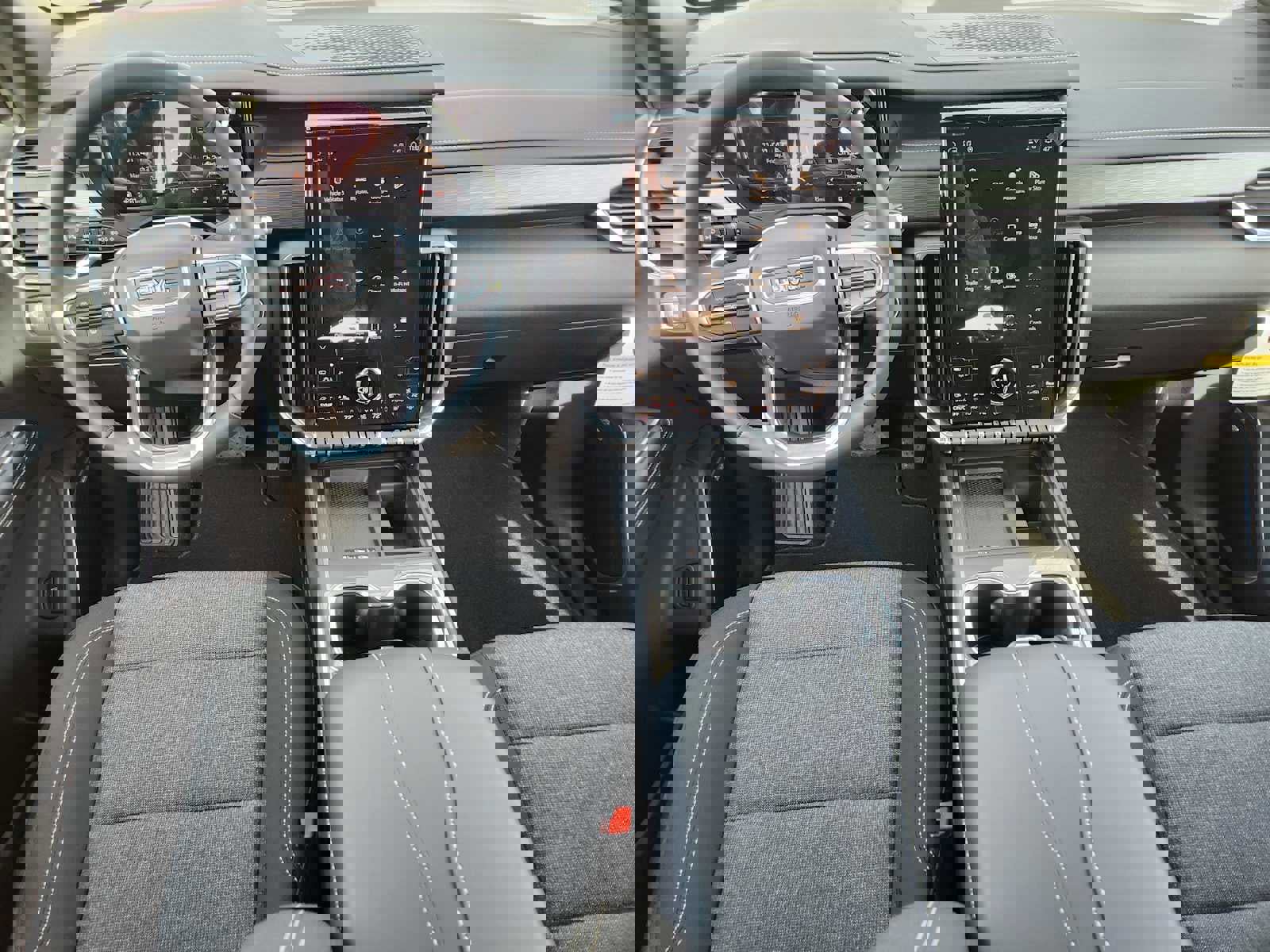 New 2025 GMC Acadia Elevation image 10