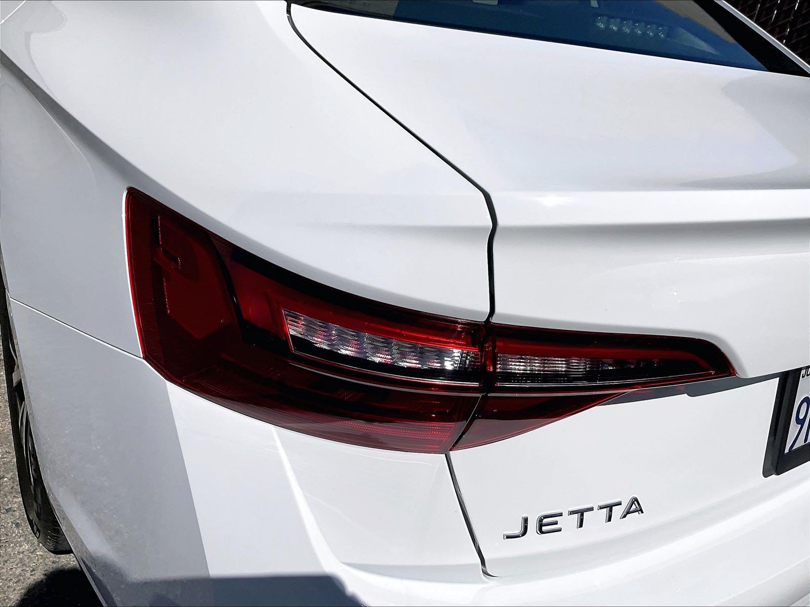 Certified 2024 Volkswagen Jetta S FWD image 28