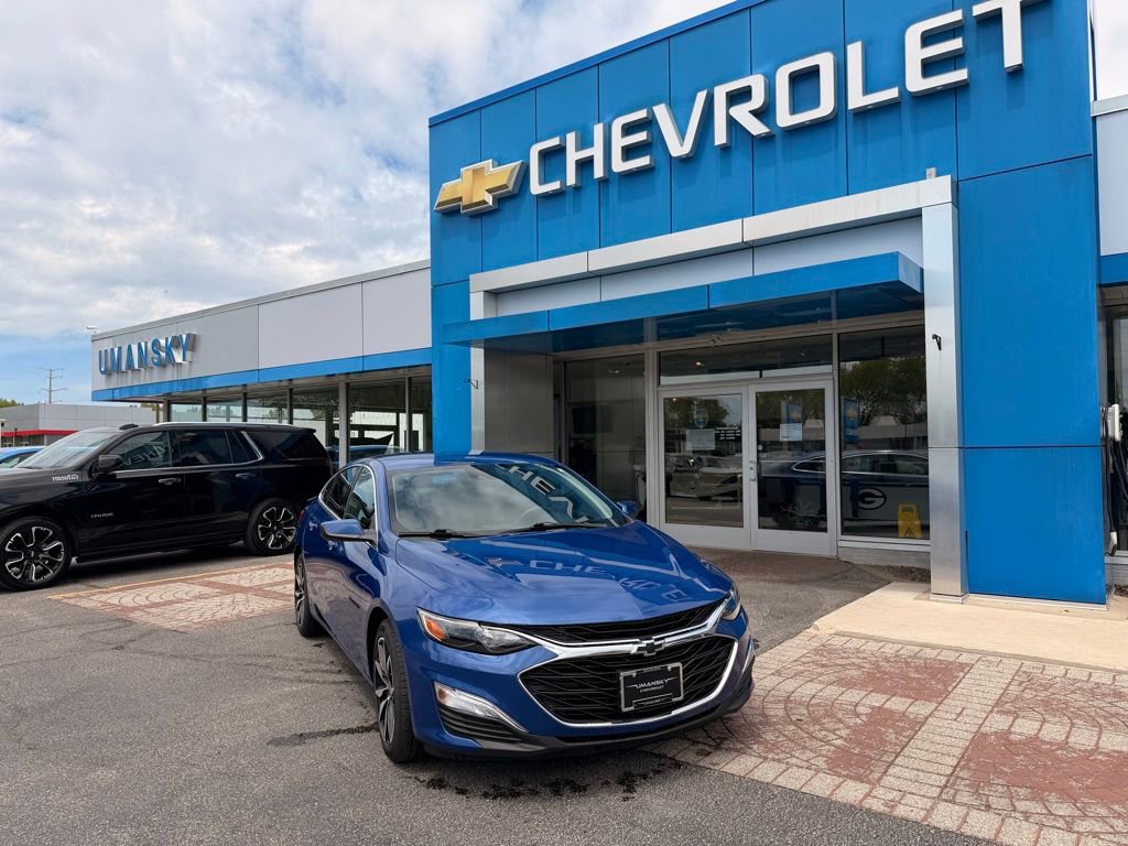 Used 2023 Chevrolet Malibu RS