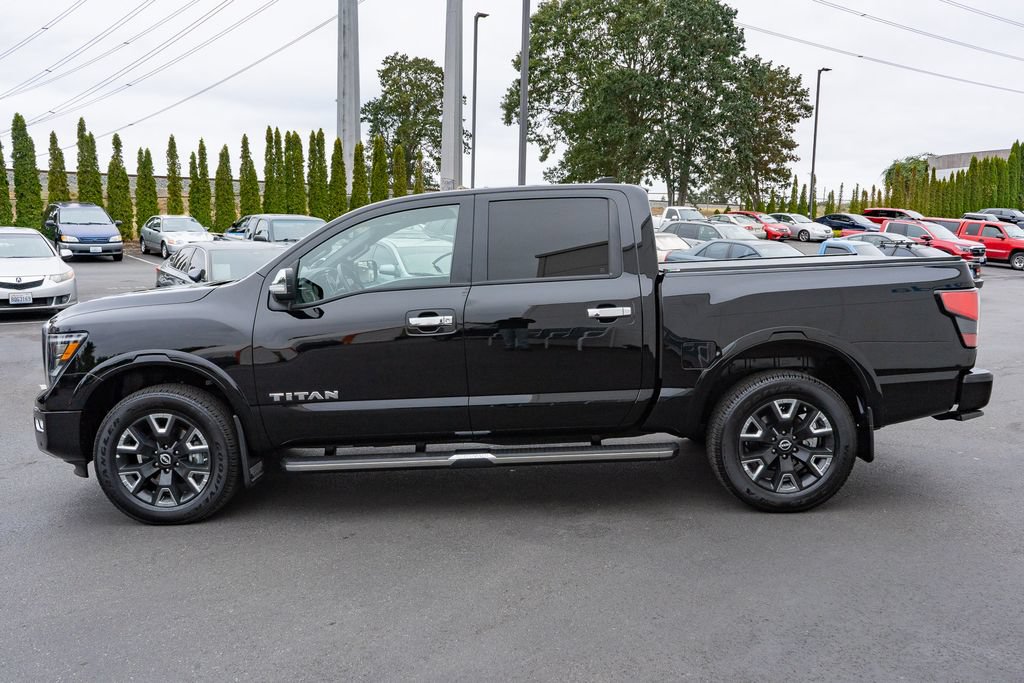 Used 2023 Nissan Titan Platinum Reserve w/ Moonroof Package AWD/4WD image 8